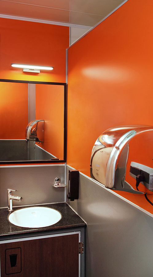 Compact washroom design