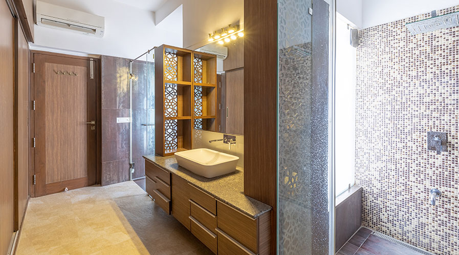 Luxury washroom designed by Thakkar Associates in Ahmedabad